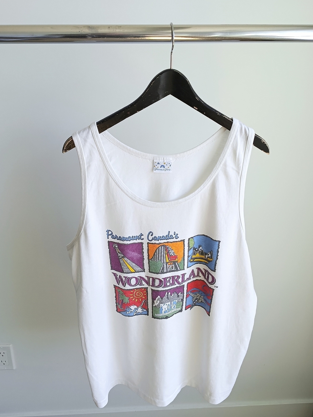 Vtg Canada's Wonderland Tank Top XL Paramount Parks Single Stitch White 1994